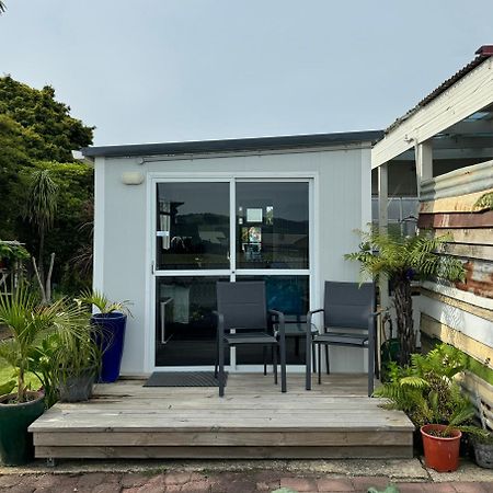Raglan Seaview Cabin Eksteriør bilde