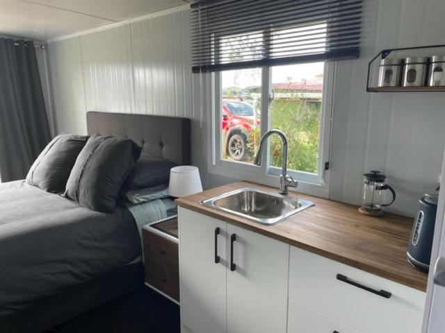 Raglan Seaview Cabin Eksteriør bilde